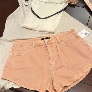 Forever 21 Coral Jean Shorts bundle with 2 tops